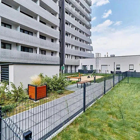 Sikorskiego With Free Garage By Renters Prestige Apartamento *