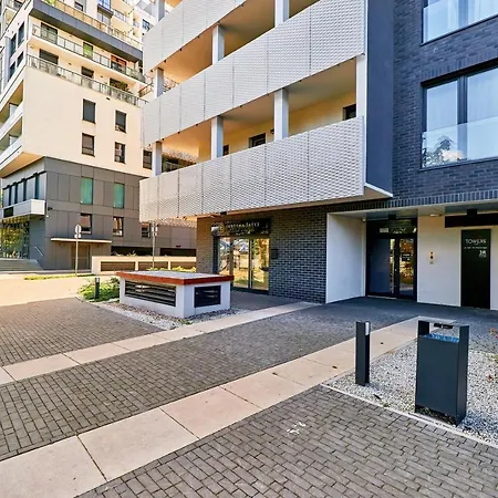 Апартаменты Sikorskiego With Free Garage By Renters Prestige