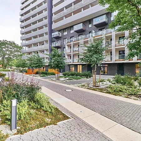 Sikorskiego With Free Garage By Renters Prestige Διαμέρισμα