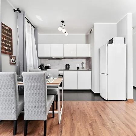 Апартаменты Sikorskiego With Free Garage By Renters Prestige *