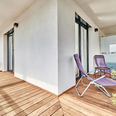 Sikorskiego With Free Garage By Renters Prestige Διαμέρισμα *
