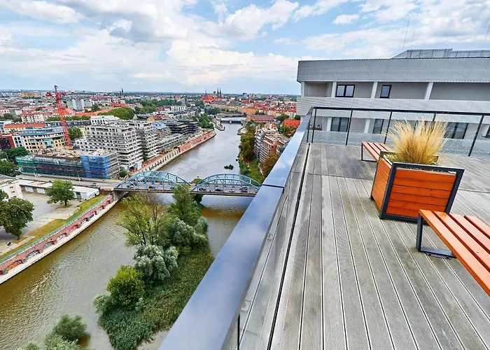 Sikorskiego With Free Garage By Renters Prestige Appartement *