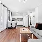 Sikorskiego With Free Garage By Renters Prestige *