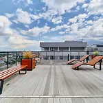 Sikorskiego With Free Garage By Renters Prestige 아파트