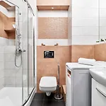 Sikorskiego With Free Garage By Renters Prestige