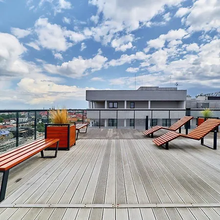 Sikorskiego With Free Garage By Renters Prestige Apartamento