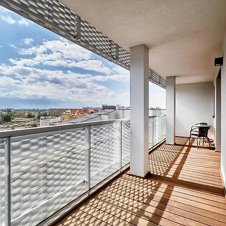 Sikorskiego With Free Garage By Renters Prestige *