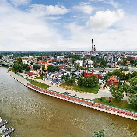 Sikorskiego With Free Garage By Renters Prestige Wrocław