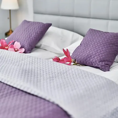 アパート Sikorskiego With Free Garage By Renters Prestige ヴロツワフ