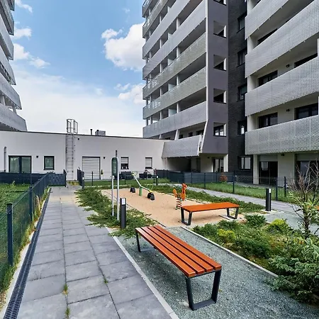 Sikorskiego With Free Garage By Renters Prestige * Wroclaw