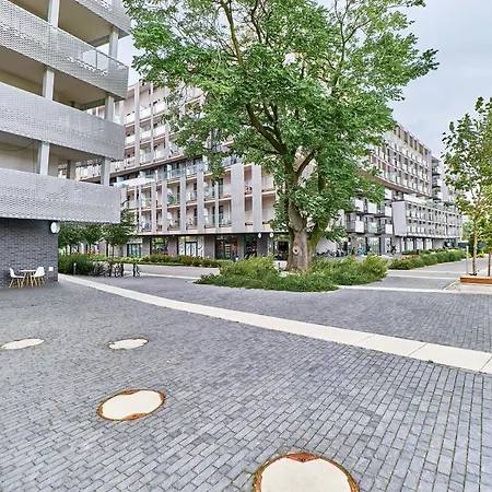 Apartment Sikorskiego With Free Garage By Renters Prestige Breslau