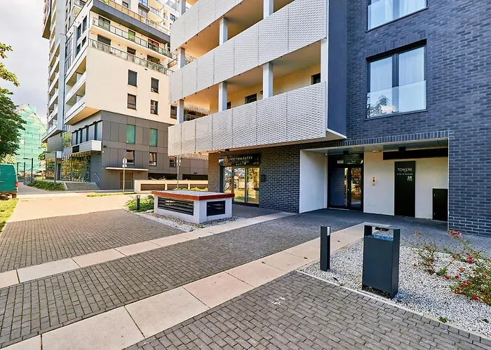 Apartment Sikorskiego With Free Garage By Renters Prestige