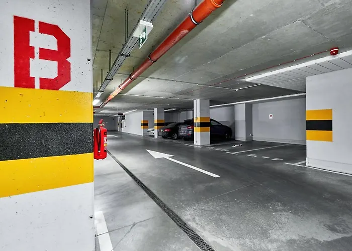 Sikorskiego With Free Garage By Renters Prestige Apartman *